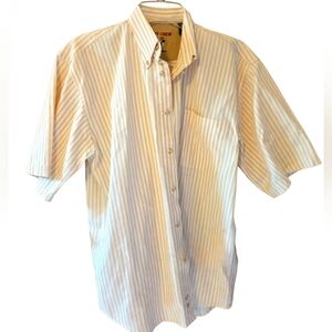 Ivy Crew Size M. Embroidered Logo Shirt Vintage 100% Cotton Classic